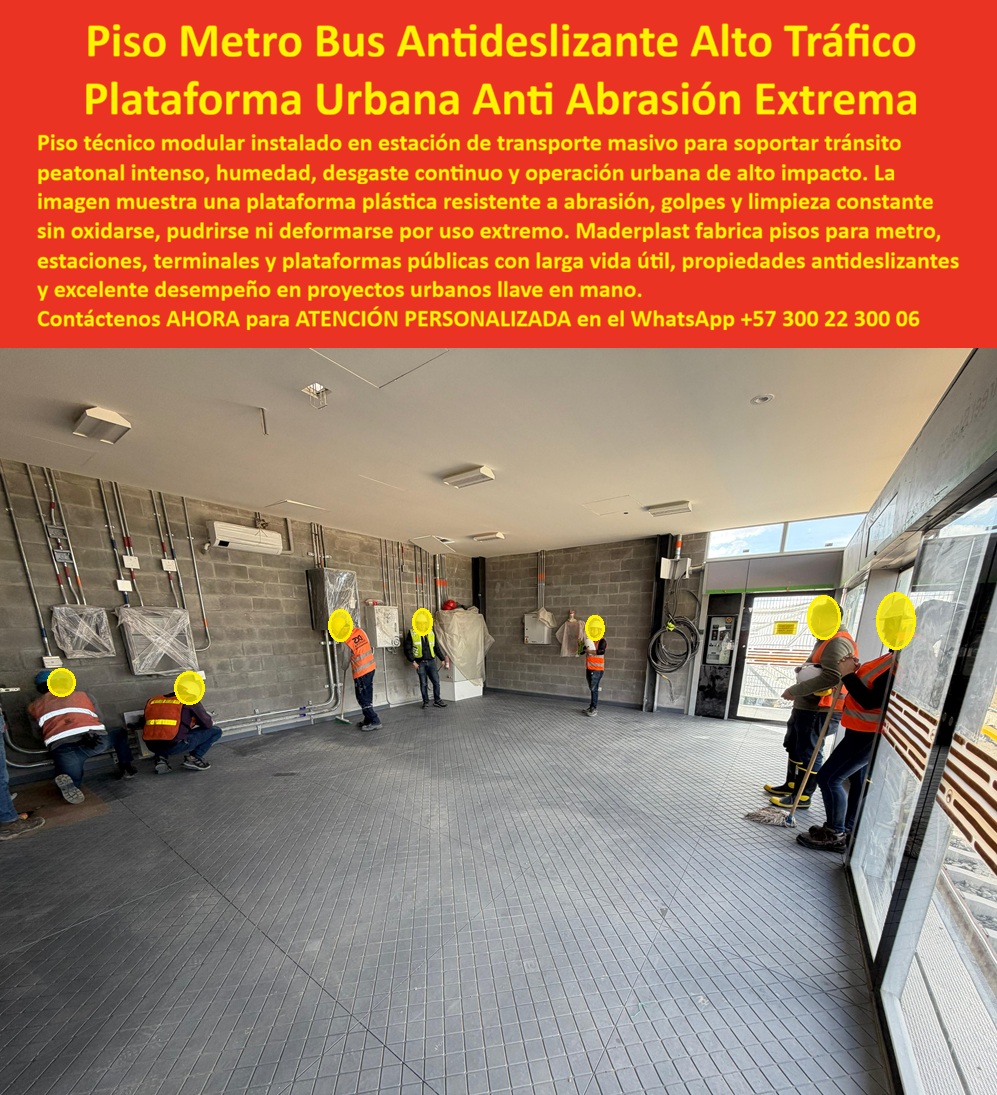 Pisos Deck Metro Bus Alto Tráfico Suelos Estaciones Transporte Maderplast Plataforma plástica durabilidad extrema antirrobo llave mano Deck Estaciones Metro Resistentes Desgaste Pesado Piso Metro Bogotá Antideslizante Alto Tráfico Deck